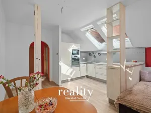 Prodej restaurace, Dobšice, Lahoferova, 797 m2