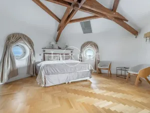 Prodej domu, Trnová, 1585 m2