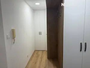 Pronájem bytu 1+1, Zlín, Podvesná IV, 40 m2