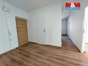 Prodej bytu 4+1, Klášterec nad Ohří, Družstevní, 81 m2