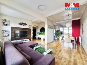 Prodej bytu 3+kk, Hradec Králové, Na Občinách, 106 m2