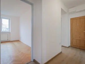 Prodej bytu 3+kk, Dolany, 53 m2