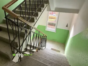 Prodej bytu 1+1, Božičany, 39 m2