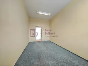 Pronájem kanceláře, Jindřichův Hradec, Pravdova, 14 m2