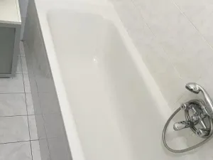 Pronájem bytu 1+kk, Praha - Břevnov, Šlikova, 29 m2