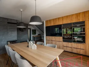 Prodej chalupy, Staré Město, 300 m2