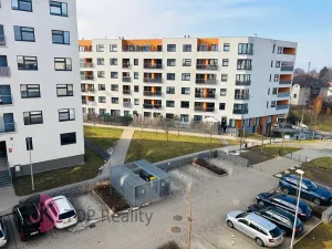 Pronájem bytu 2+kk, Praha - Uhříněves, Oty Bubeníčka, 45 m2