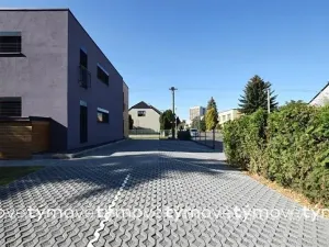 Pronájem bytu 2+kk, Pardubice, Na Hrázi, 32 m2