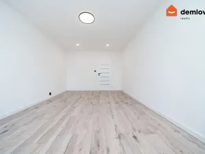 Pronájem bytu 2+1, Ostrava, Otakara Jeremiáše, 58 m2