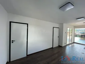 Prodej - jiné, Praha - Holešovice, Sanderova, 52 m2