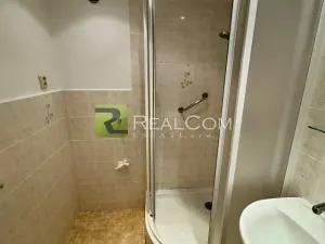 Pronájem bytu 2+1, Praha - Strašnice, Gutova, 52 m2