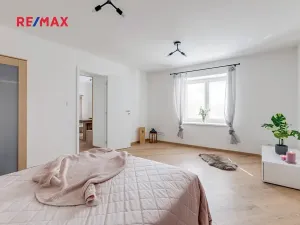 Prodej rodinného domu, Praha - Malešice, Bakalářská, 320 m2