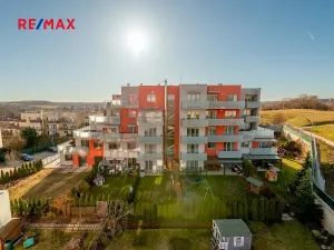 Pronájem bytu 1+kk, Praha - Řeporyje, Kakosova, 35 m2