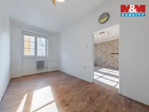 Pronájem bytu 2+1, Cheb, Cechovní, 47 m2