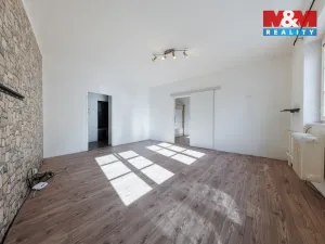 Pronájem bytu 2+1, Cheb, Cechovní, 47 m2