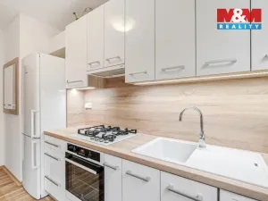 Pronájem bytu 4+1, Ústí nad Labem - Bukov, Vinařská, 77 m2