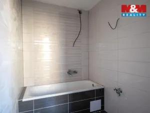 Prodej bytu 3+1, Strakonice - Strakonice II, Dukelská, 76 m2