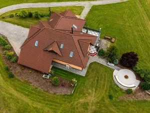 Prodej rodinného domu, Buš, 375 m2