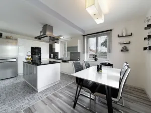 Prodej rodinného domu, Srby, 171 m2