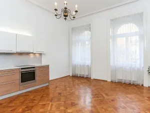 Pronájem kanceláře, Praha - Vinohrady, Anny Letenské, 160 m2