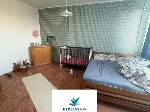 Prodej bytu 1+1, Krupka, Karla Čapka, 36 m2