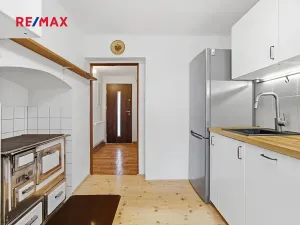 Prodej rodinného domu, Oselce, 168 m2