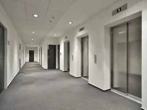 Pronájem kanceláře, Brno, Jana Babáka, 546 m2