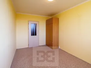 Pronájem bytu 2+kk, Praha - Kobylisy, Kyselova, 45 m2