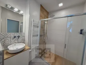 Pronájem bytu 2+1, České Budějovice, Heydukova, 70 m2