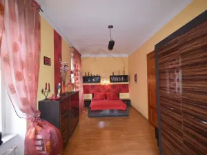 Prodej bytu 3+1, Vidnava, Radniční, 170 m2