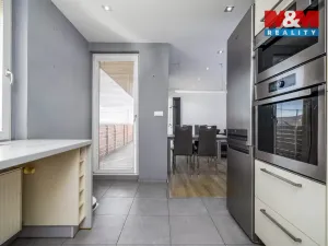 Prodej rodinného domu, Hostomice, Průběžná, 187 m2