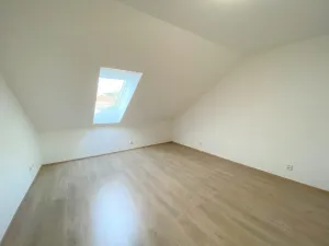 Pronájem bytu 4+kk, Jinačovice, 92 m2