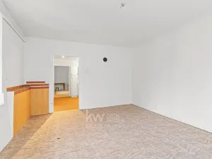 Prodej rodinného domu, Bašť, Předbojská, 58 m2