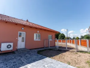 Pronájem rodinného domu, Káraný, Okružní, 110 m2