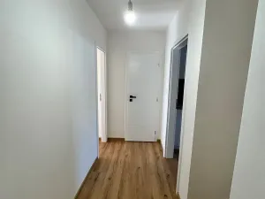 Pronájem bytu 2+kk, Praha - Vysočany, Kolbenova, 60 m2