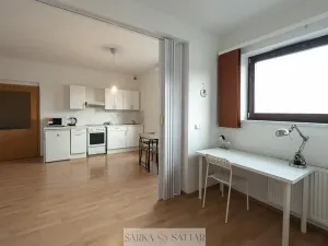 Pronájem bytu 1+kk, Praha - Košíře, Pod Klamovkou, 39 m2