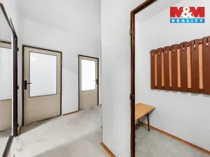 Prodej bytu 2+1, Děčín - Děčín IX-Bynov, Na Pěšině, 63 m2