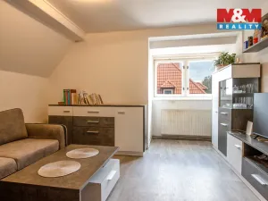 Prodej bytu 2+1, Cvikov - Cvikov II, Komenského, 48 m2