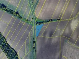 Prodej podílu pole, Chotiněves, 511 m2