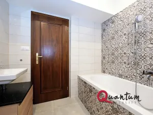 Pronájem bytu 2+kk, Praha - Dejvice, V Šáreckém údolí, 47 m2