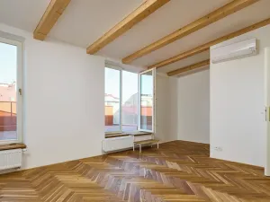 Pronájem bytu 4+kk, Praha - Vršovice, 28. pluku, 88 m2