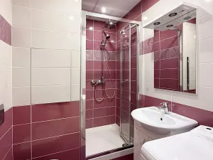 Pronájem bytu 1+1, Chomutov, Kundratická, 33 m2