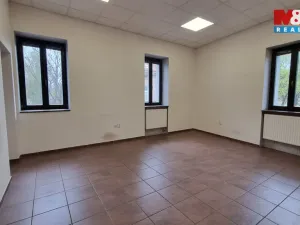 Pronájem kanceláře, Český Těšín, Ostravská, 89 m2