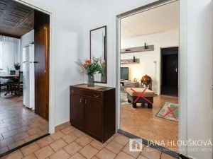 Pronájem bytu 3+1, Praha - Chodov, Bachova, 67 m2
