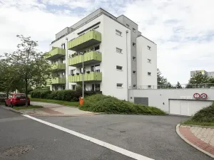 Pronájem bytu 1+kk, Praha - Uhříněves, Václava Trojana, 31 m2