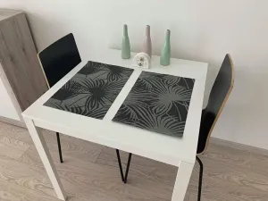 Pronájem bytu 1+kk, Praha - Dejvice, Lindleyova, 37 m2