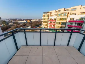 Pronájem bytu 2+kk, Praha - Strašnice, Strančická, 45 m2
