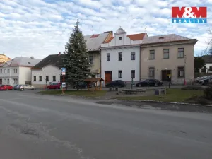 Prodej činžovního domu, Žleby, Zámecké náměstí, 228 m2