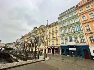 Prodej bytu 2+kk, Karlovy Vary, Vřídelní, 58 m2