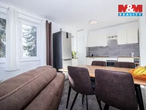 Prodej bytu 3+kk, Bečváry, 72 m2